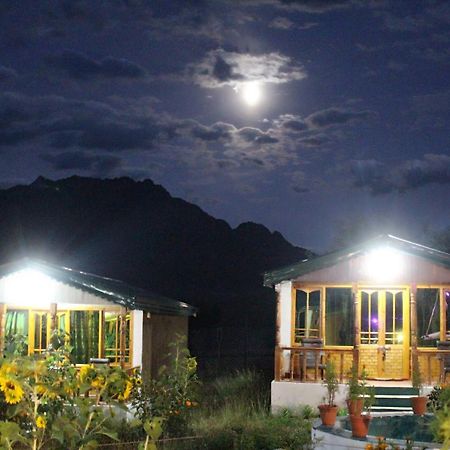 Rangyul Resort Kargil Exterior photo
