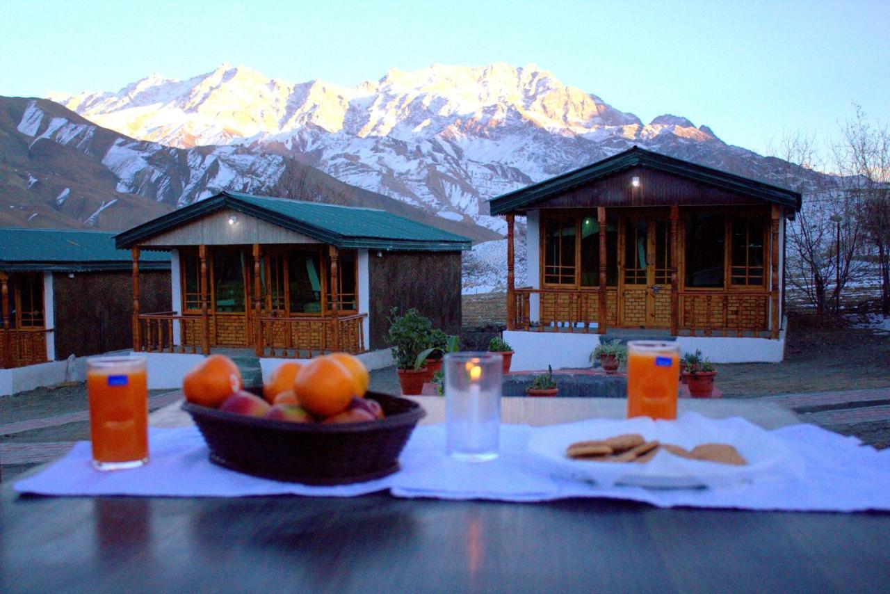 Rangyul Resort Kargil Exterior photo