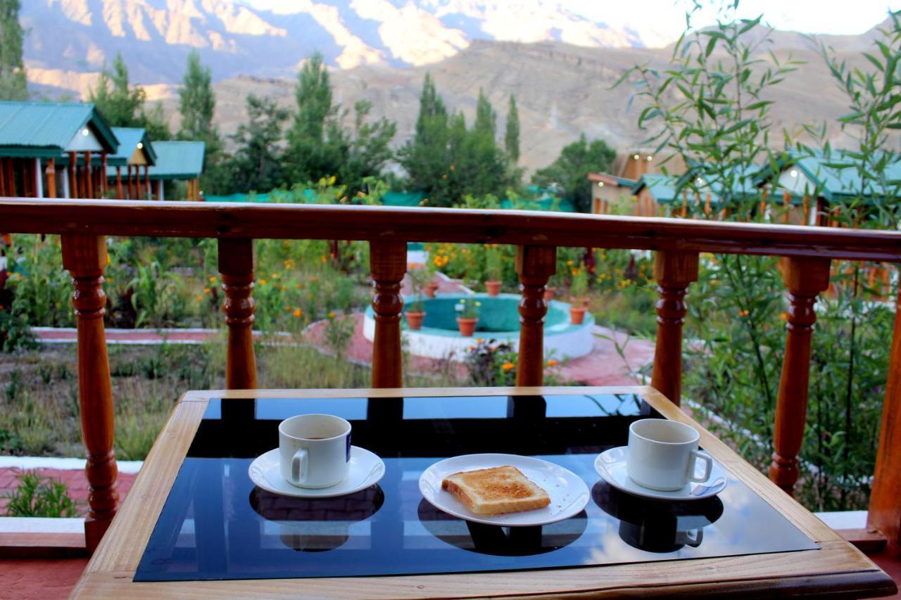 Rangyul Resort Kargil Exterior photo